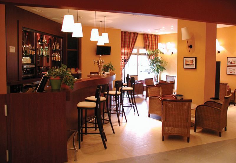 Travelodge Madrid Alcalá de Henares Extérieur photo